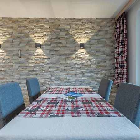 Deluxe Studio Kaprun By All In One Apartments Exterior photo