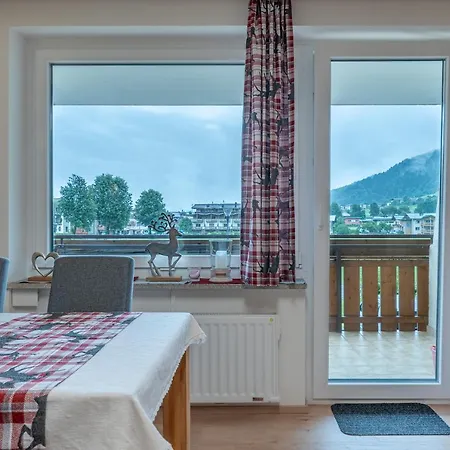 Deluxe Studio Kaprun By All In One Apartments Exterior photo