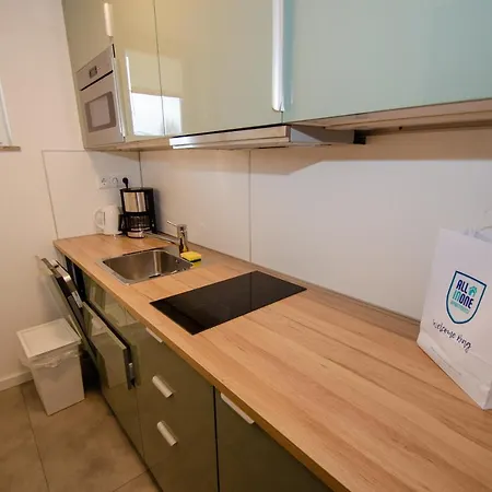 Deluxe Studio Kaprun By All In One Apartments Exterior photo