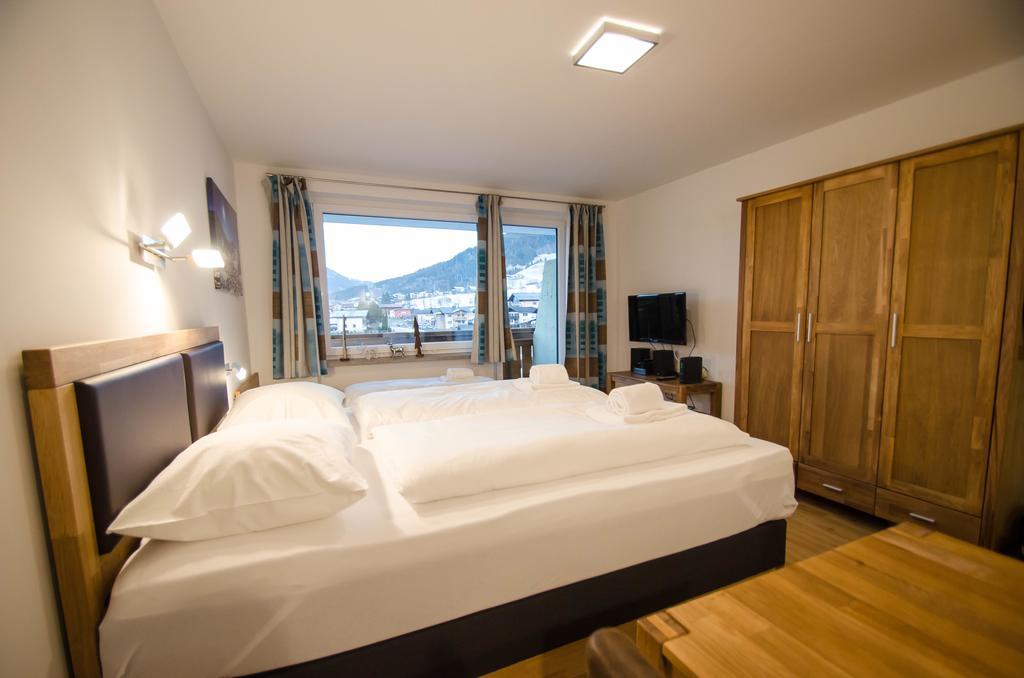 Deluxe By In One * Kaprun